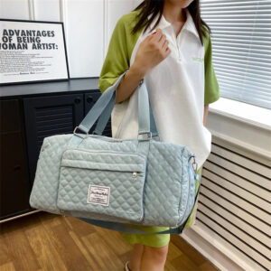 Fashionable new dry wet separation sports hand-held shoulder yoga fitness large capacity travel bag, foldable