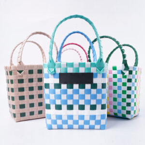 Ins Summer Dopamine Handmade PP Color Block Plastic Woven Square Handbag Beach Bag