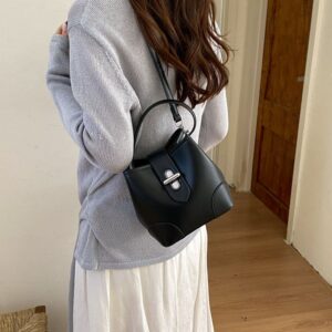 Trendy, Niche, Stylish, Simple Hand-held Bucket 2026, Exquisite Fashionable, Versatile For Going Out Commuting, Shoulder