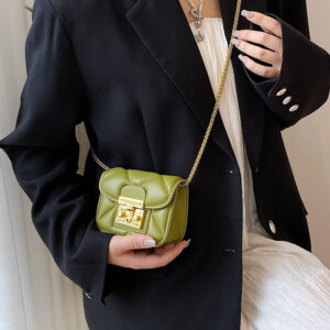 Mini rhombus oblique 2026 Korean version simple personality pig nose small high-end ladies lipstick bag