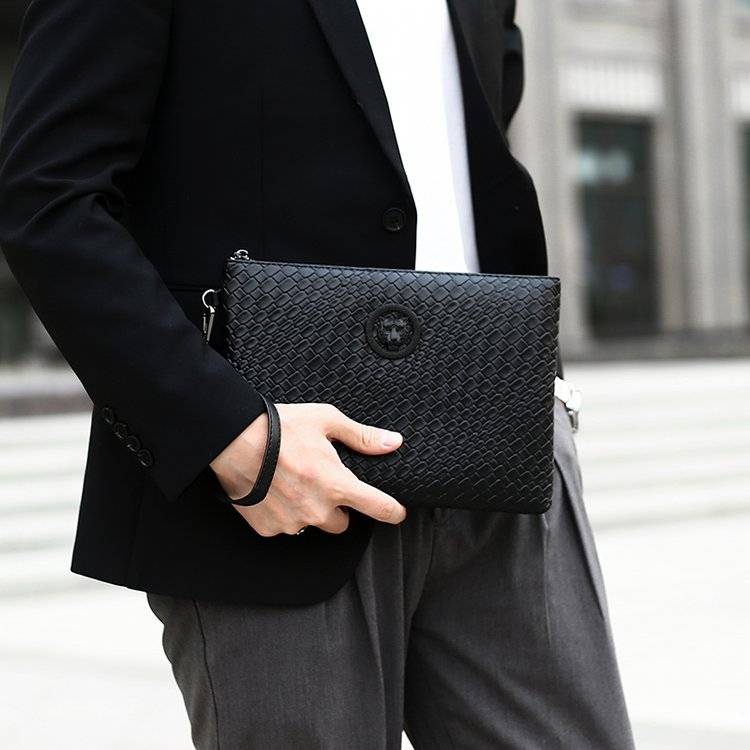 New Business Men's Hand Personality Tiger Head Multi-layer Mobile Phone Key Bag - Image 2