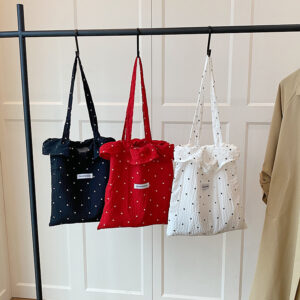 Trendy Fashion Niche Design Large Capacity Summer 2026 New Stylish Women’s Unique Shoulder Tote Bag