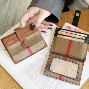 Simple And Stylish Women’s Wallet With Multiple Leather Cards