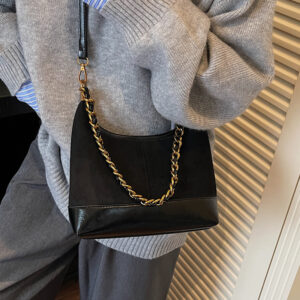 Niche Design Casual Texture Fashion Trend Small Square 2026 Spring New Women’s Personalized Shoulder Crossbody Bag