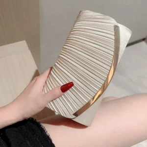 2026 New Women Clutch Bag Ladies Handbag Evening For Wedding Party Shoulder Bags Chain Dinner Silk Solid Color 240822
