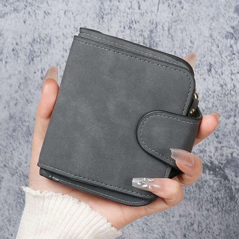 New Korean Style Fashion Wallet Short Multi-Card Slot Simple Coin Purse Women's Bag - Image 6
