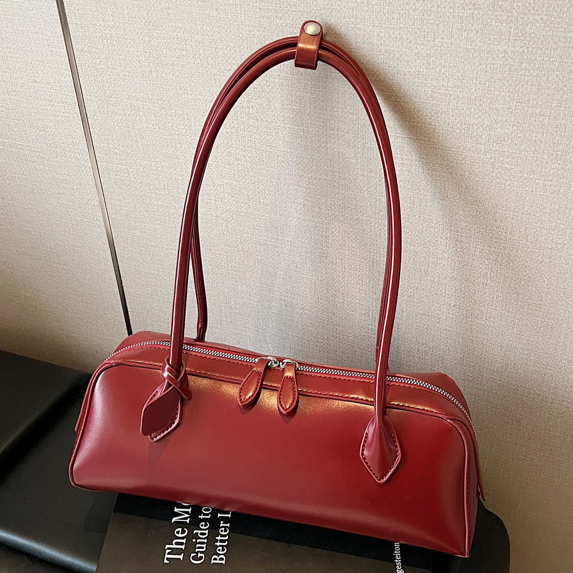 High Quality New Casual French Stick Retro Armpit Bag, Women's Hand-held Shoulder Bag - Image 3