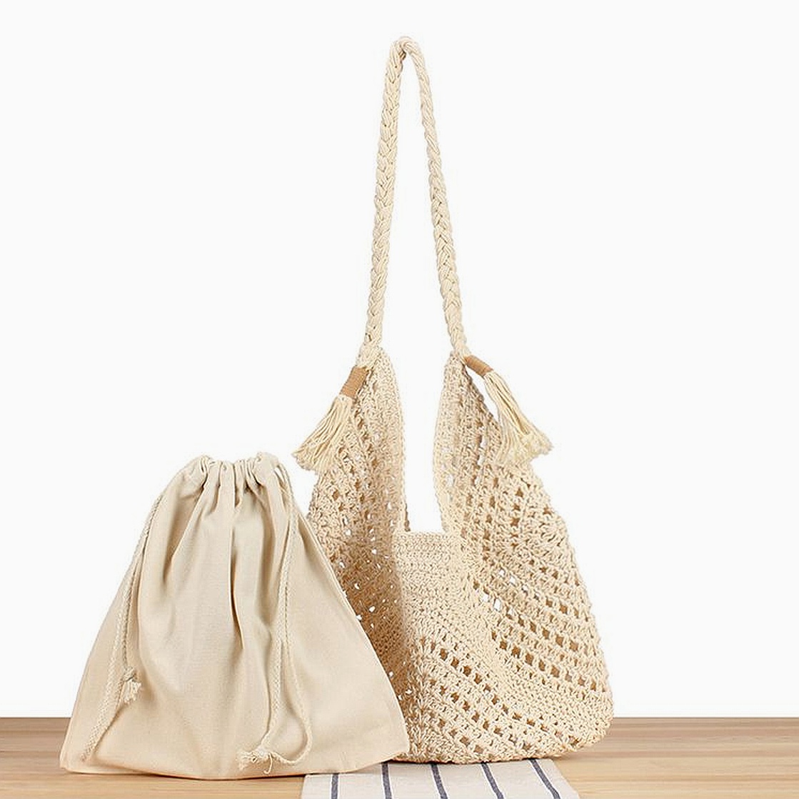 Fashion Straw Handwoven Niche Hollow Triangle Commuter Shoulder Seaside Holiday Bag - Image 5