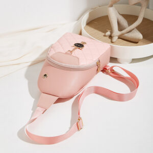 2026 New Women’s Leather Diamond Chest Versatile Shoulder Bag