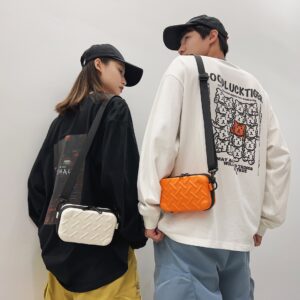 Personalized Men, New Embossed Hard Shell Shoulder Ins Textured One-shoulder Crossbody Versatile Small Square Bag For