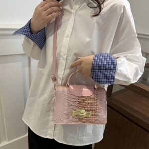 Cross-border High-grade Crocodile Handbag 2026 New Spring Western Style Shoulder Slung Commuter Small Bag