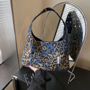 Women’s Fashionable Leopard Print Tote Large Capacity Relaxed Style Underarm Shoulder Commuter Bag PU Leather Zipper