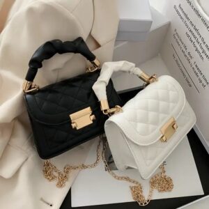 Versatile Ins Style Women’s 2026 Trendy Korean Fashion Chain Crossbody Internet Celebrity Handbag Small Square Bag