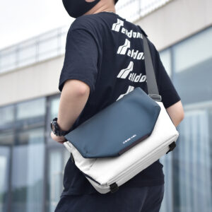 Luggage & Bags Men’s large capacity fashionable messenger new style casual commuter student lightweight versatile