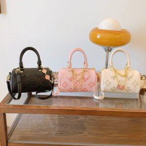 Fashionable Women’s Crossbody Korean Style Urban Minimalist Printed Handbag Pillow Design Chain Shoulder Bag