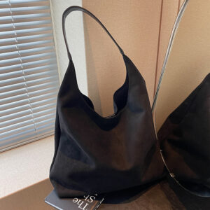 Vintage Soft Suede Bread For Women 2026 New Autumn Winter Trendy Large Capacity Shoulder Popular Bucket Bag