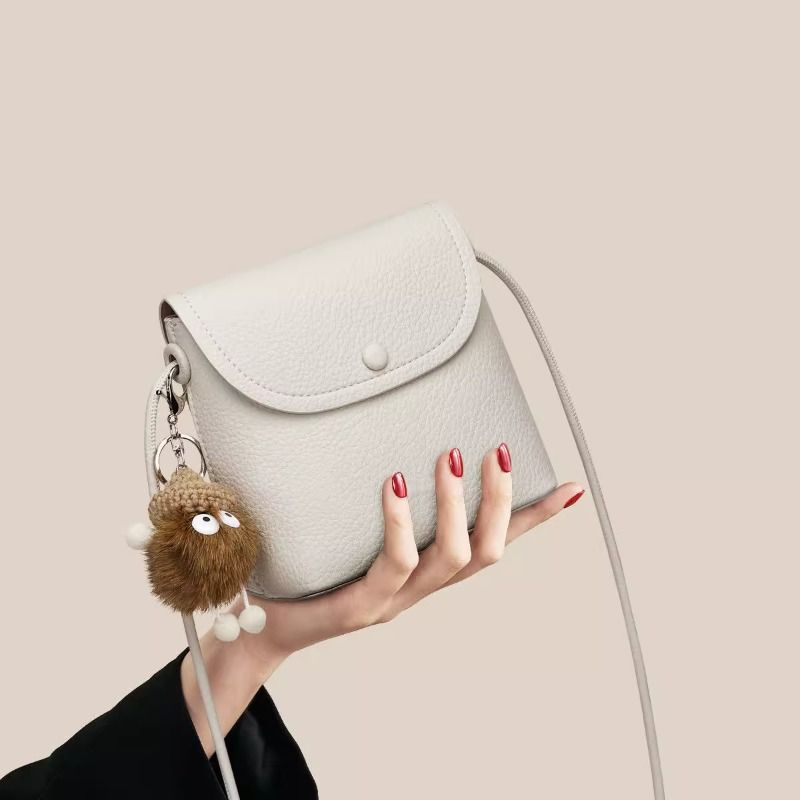 Women's 2026 Spring Summer Shoulder Versatile Crossbody Commuter Phone Fashion Bucket Bag - Image 6