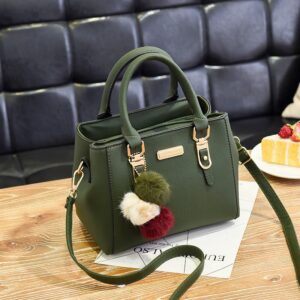 Women’s bag 2026 European and American new fashion one-shoulder small bag, double-layer, large-capacity wool ball,