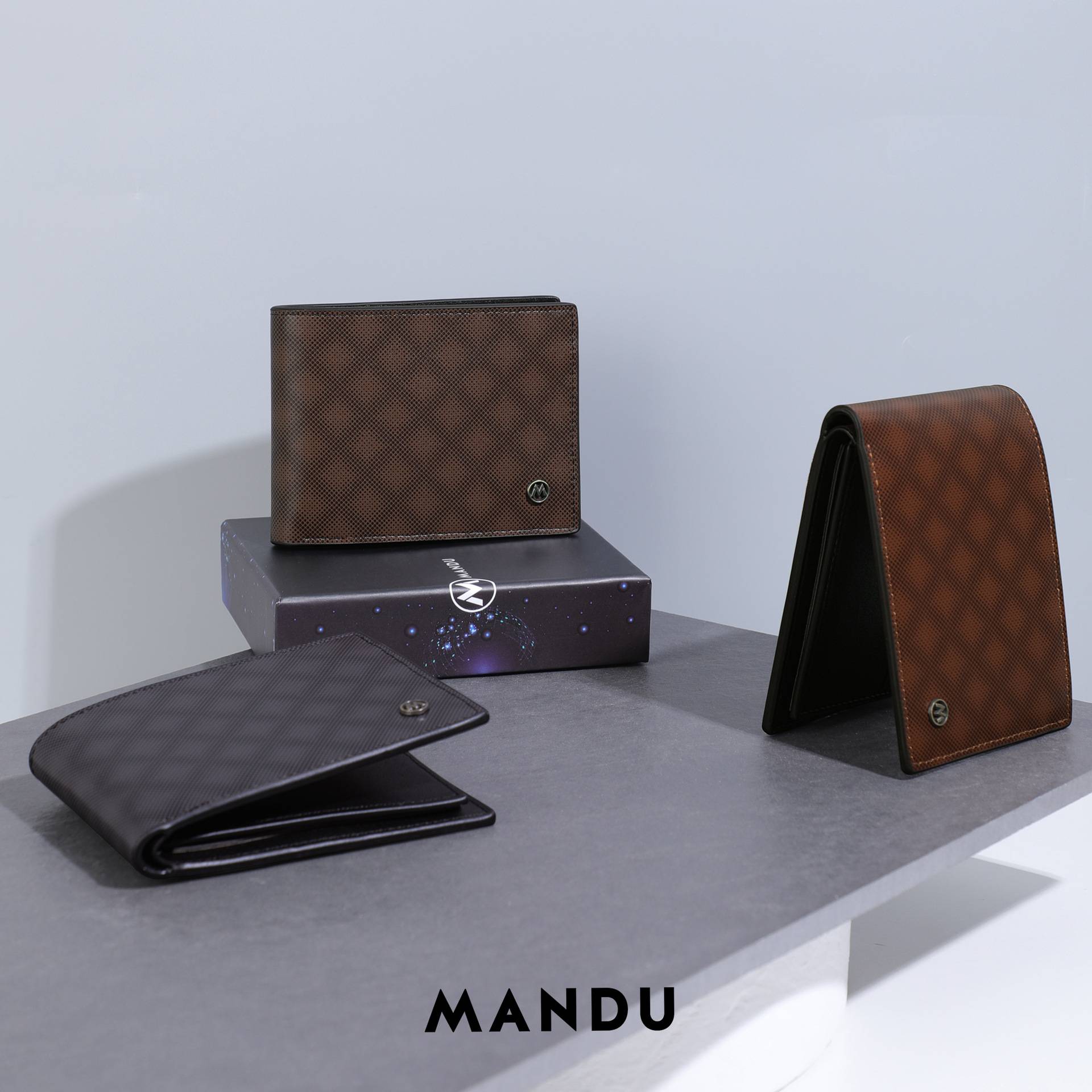 MANDU 2026 New Plaid Men's Large Capacity Wallet RFID Card Bag Male - Image 3