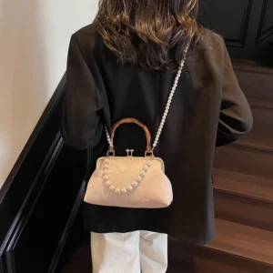 free Shipping Shoulder Simple Fashionable Versatile Chinese Style For Women 2026 New Pearl Chain Crossbody Bag Handbag