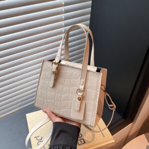 Fashionable Briefcase For Work Commute Women’s Crossbody 2026 Summer Fashion Casual Handbag Shoulder Small Square Bag