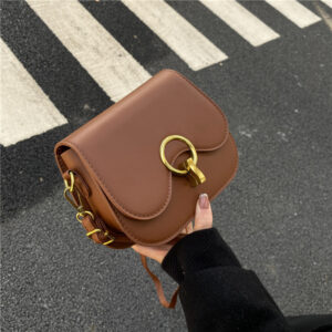 Vintage Saddle For Women 2026 Winter New Fashion Simple Shoulder Crossbody Casual Commuter Women’s Bag