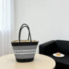Color-blocked single bag black