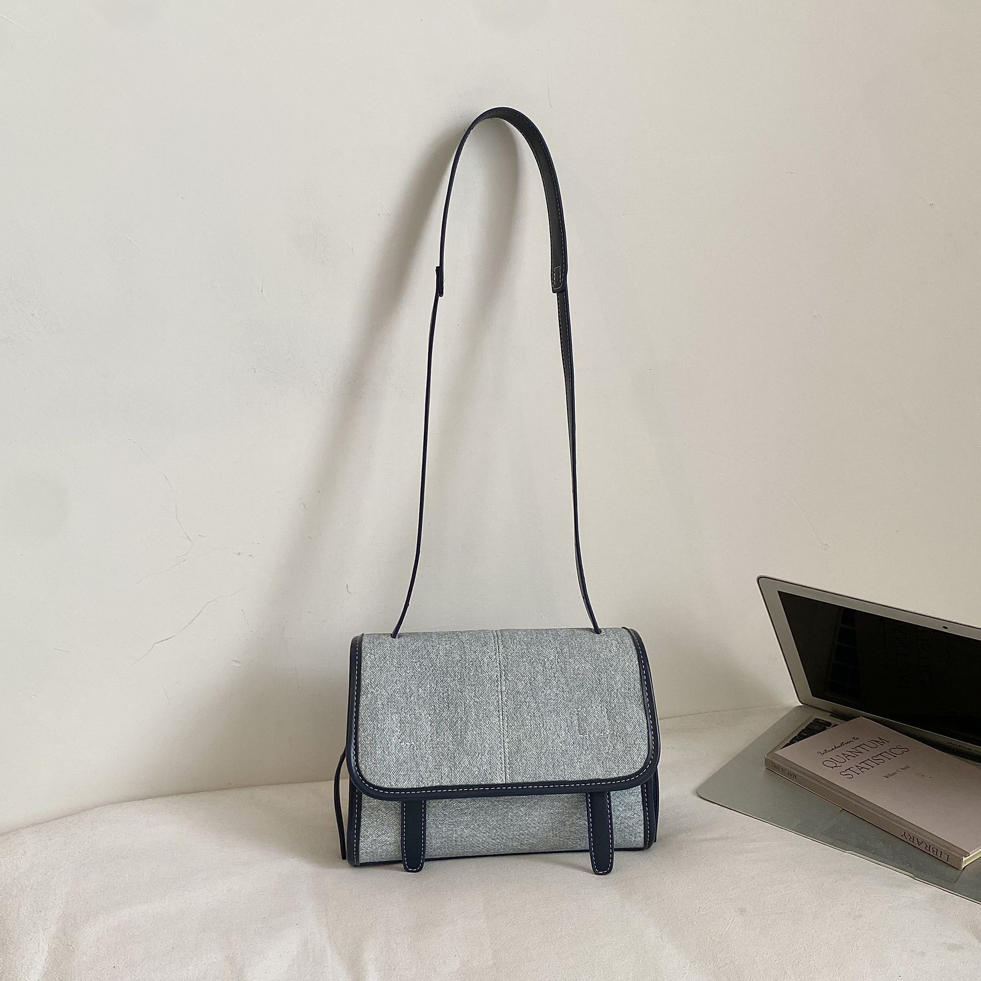 Retro-style Color-blocking Small Square Is Popular This Year, A Stylish And Unique Handbag, Niche Casual Shoulder - Image 4
