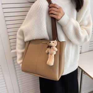 Women’s Large Capacity Tote With Magnetic Closure, Stylish PU Shoulder Bag For Work And Daily Use, Light Luxury Handbag