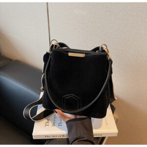 Bucket Crossbody Bag For Women 2026 New Korean Style Simple Wide Shoulder Strap Single-shoulder Contrasting Color Retro