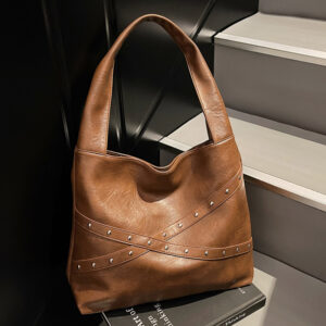 Vintage High-capacity Underarm Stylish Trendy Look, Suitable For Commuting, With Sophisticated And Fashionable Feel, A