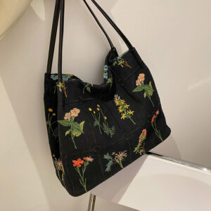 Large Capacity Tote Women’s 2026 Spring and Summer New Niche Canvas Embroidered Shoulder Commuter Bucket Bag