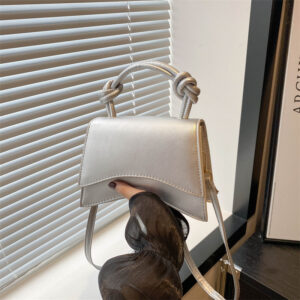 New Women’s Solid Color Handbag, Simple And Elegant, Suitable For Commuting, Single Shoulder Or Crossbody Small Square