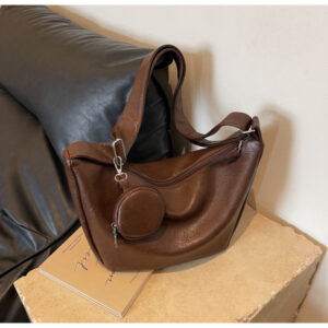 Large Capacity Spring Summer Versatile New Fashion Niche Design Wide Strap Single Shoulder Crossbody Dumpling Bag For
