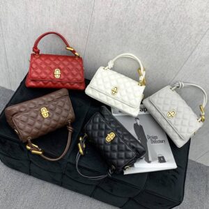 Women’s Light Luxury Quilted With Top Handle Elegant Square Purse For Daily Use Commuting Shoulder Bag Crossbody Bag.