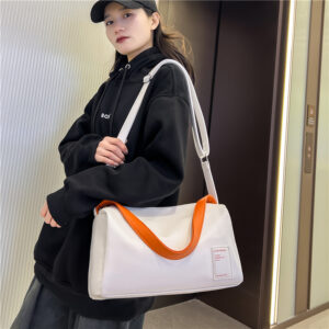 Fashion tote sports shoulder bag, large capacity commuting crossbody bag