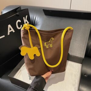 Elegant Embroidered Pony Nylon Fabric Bucket 2026 New Model Simple Solid Color Versatile Summer Shoulder Bag Trendy