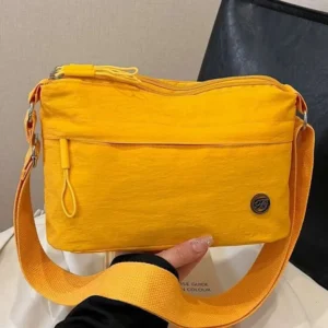 Fashion Crossbody Simple Single Shoulder Ultra-light High-end Niche Versatile Exquisite New Commuter Small Bag