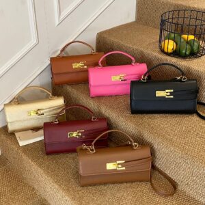 Mini Square Handbag for Women with Clasp Sophisticated And Unique Design Crossbody Bags