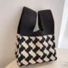Houndstooth Pattern 1