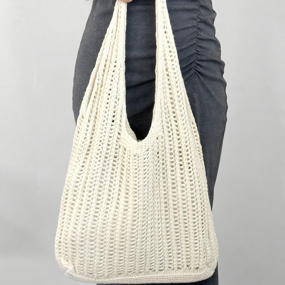 Fashion Knitted Versatile Tote Large Capacity Shoulder Simple Hollow Woven Summer Beach Bag - Image 4
