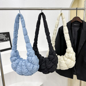 2026 Bullhorn Large Cloud New Crossbody Spring Women’s Versatile Pleated Shoulder Bag