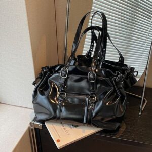 High-quality Casual Large 2026 New Trendy Personalized Versatile Handbag Fashionable Lightweight Crossbody Bag For Going