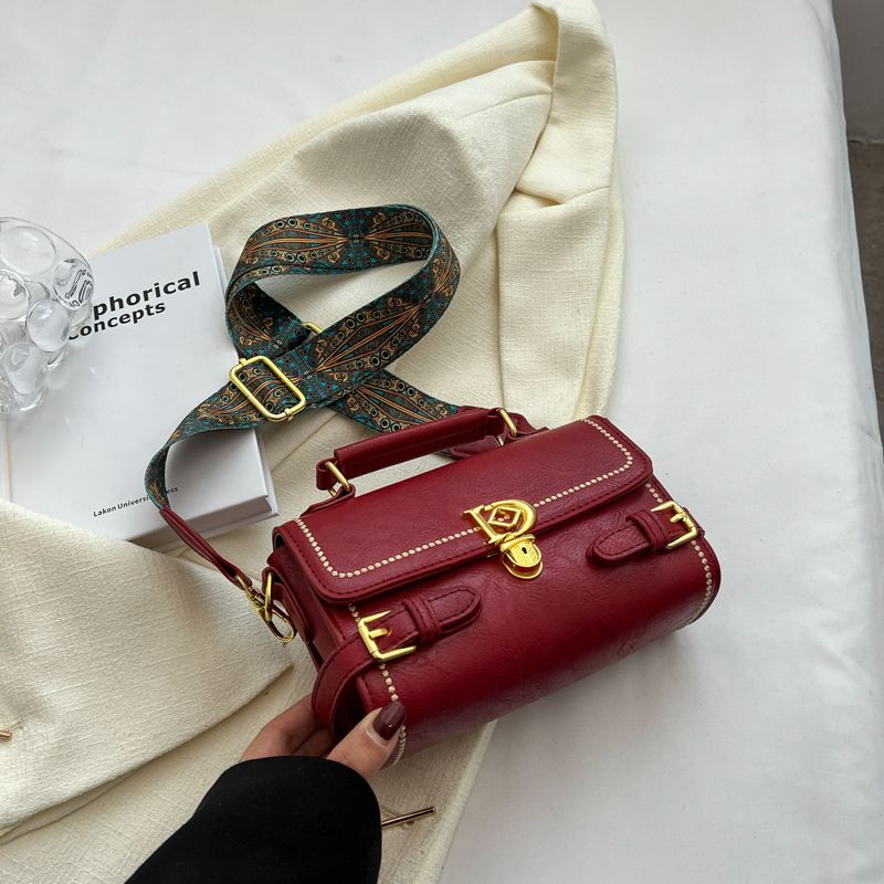 Delicate 2026 spring new small square adjustable strap all shoulder crossbody bag can be carried - Image 4