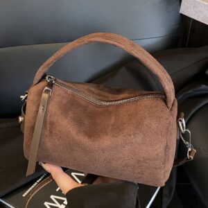 2026 New Retro Matte Handheld Pillow Niche Casual Underarm Elegant Commuter Single Shoulder Crossbody Bag For Women