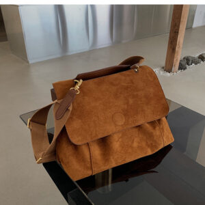 Bags Niche Design High End Autumn And Winter Capacity Messenger Shoulder Women’s Large Velvet Commuter Bag