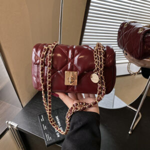 French Oil Wax Leather Single Shoulder For Women 2026 Spring New Quilted Embroidery Small Square Commuter Chain