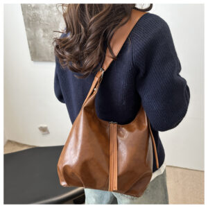 High-end Crossbody For Women 2026 New Commuter Shoulder Casual Simple Large Capacity Tote Bag
