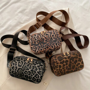 Single Shoulder Women’s New High-Value Large Capacity Leopard Print Handbag Portable Makeup Bag For Women