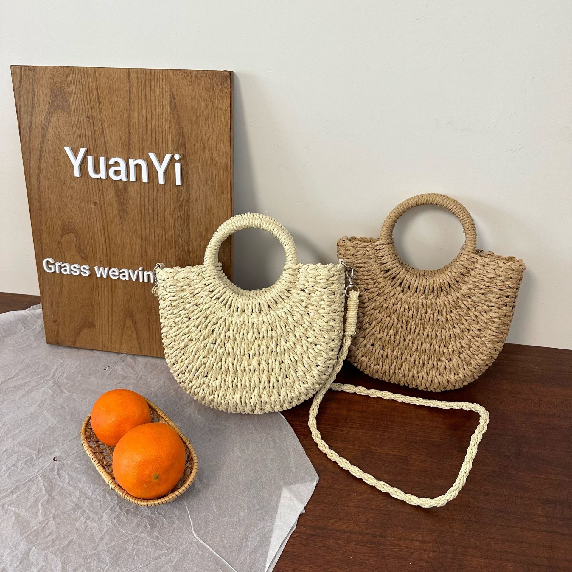 Beach Handwoven Simple Style Handbag Half-Round Straw Women's Tote Bag